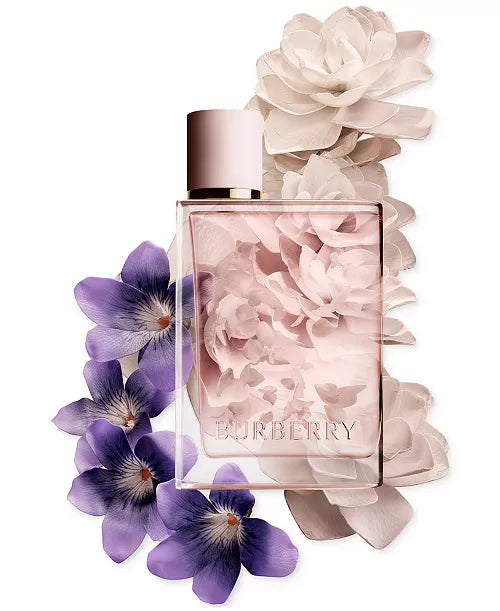 Burberry
Her Eau de Parfum Petals Limited Edition, 2.9 oz.