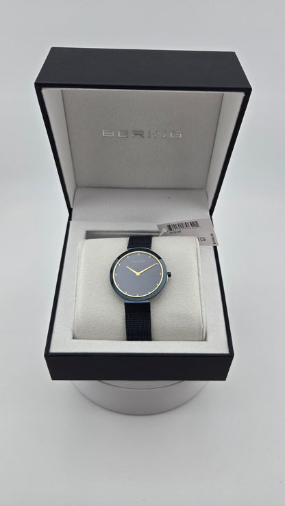 Bering Women's Ultra Slim Stainless Steel Milanese Mesh Watch, 32mm - Blue